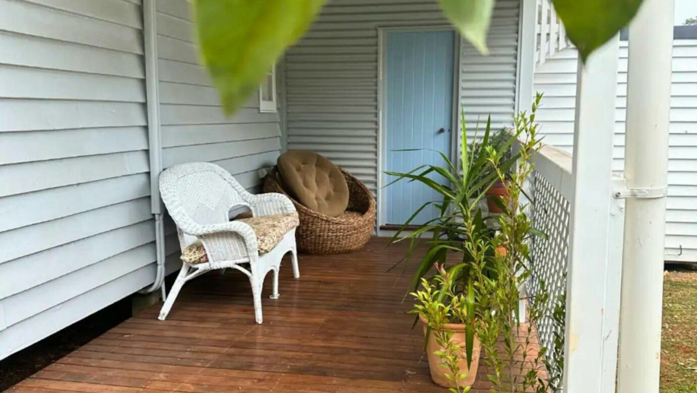 Camellia Cottage Patio