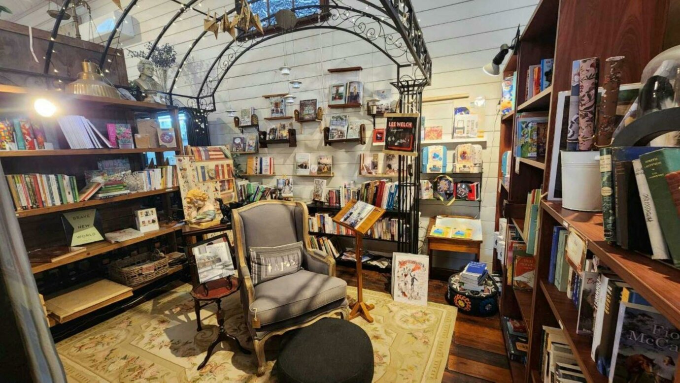 Book nook